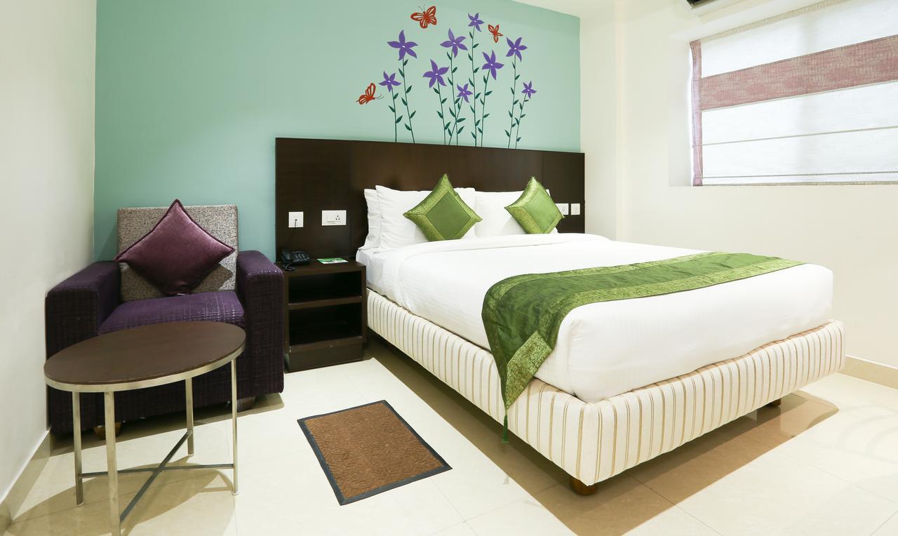 ทรีโบ เทรนด์ ซี พลาซา Hotel วิเจยาวารา ภายนอก รูปภาพ