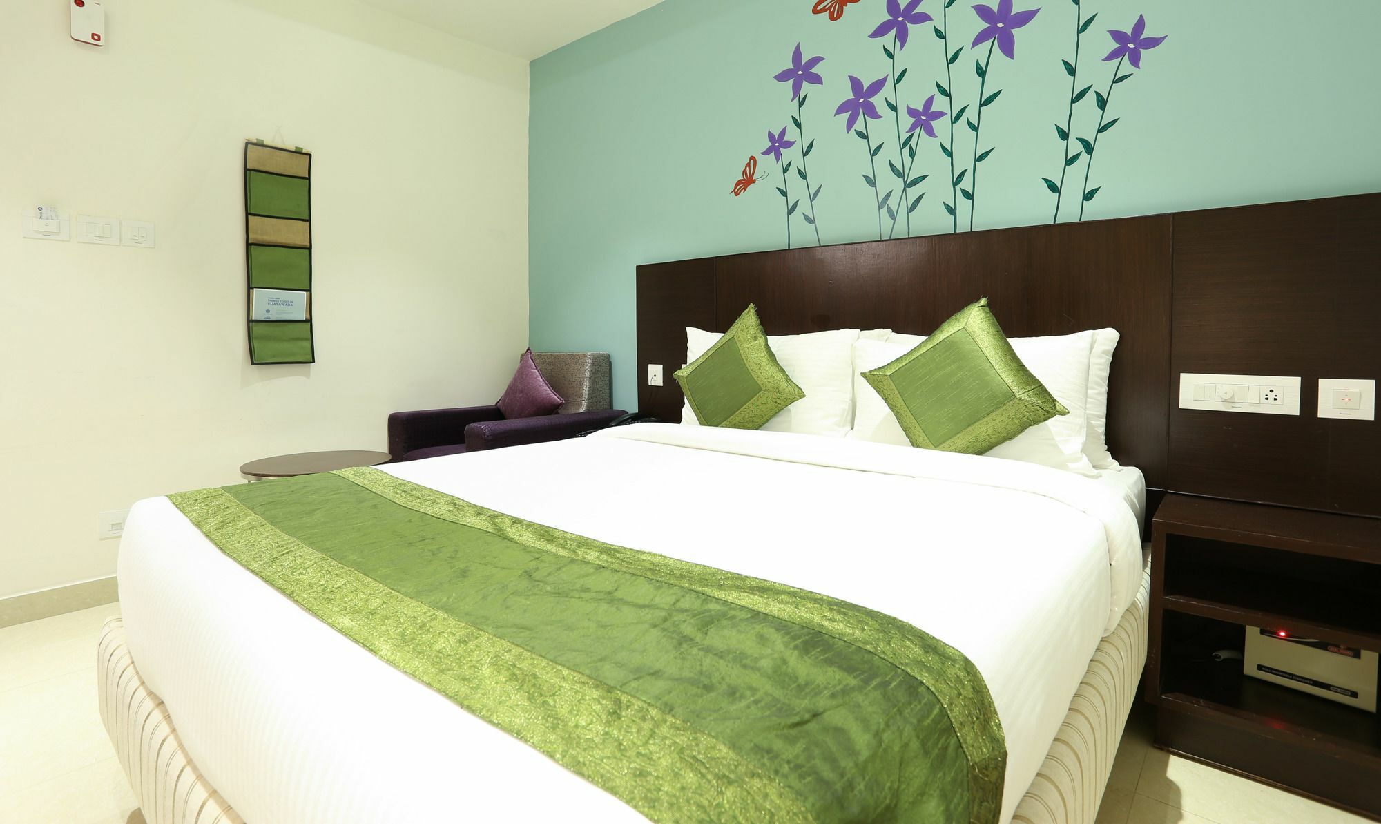 ทรีโบ เทรนด์ ซี พลาซา Hotel วิเจยาวารา ภายนอก รูปภาพ